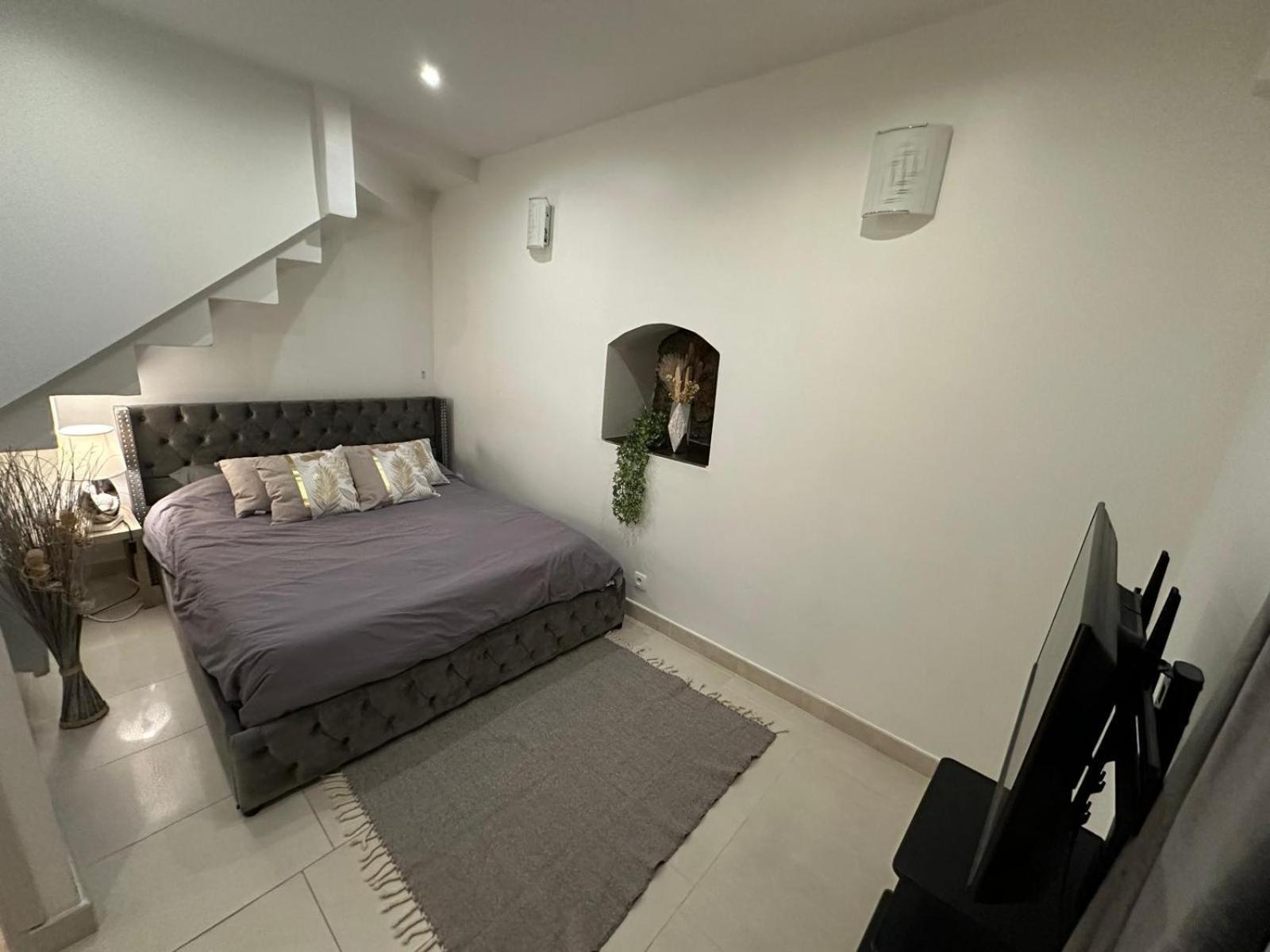 Les Champs Elysees-125M2 Modern And Spacious Parigi Esterno foto